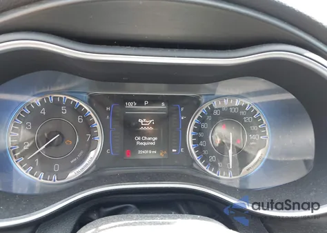 2015 Chrysler 200 Limited из США, поврежденный, VIN 1C3CCCAB8FN670305